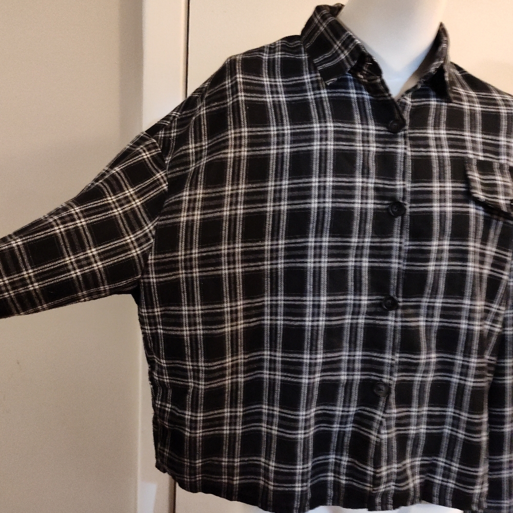 New XL Black and White Plaid Women's Jacket